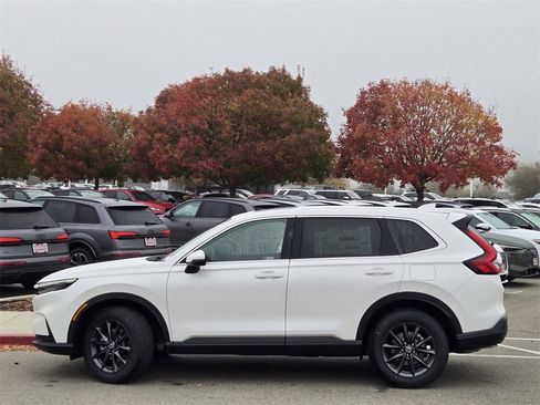 New 2026 Honda CR-V EX-L image 3