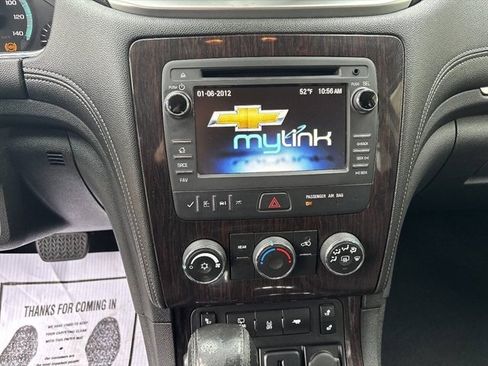 Used 2015 Chevrolet Traverse LT w/ Style and Technology Package AWD/4WD image 6