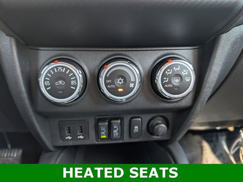 Used 2018 Mitsubishi Outlander Sport SE image 2