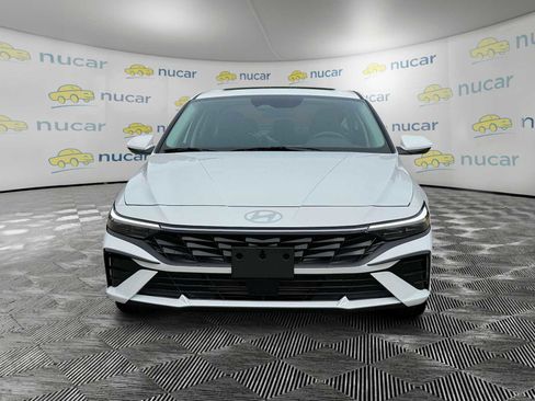 New 2025 Hyundai Elantra SEL image 12