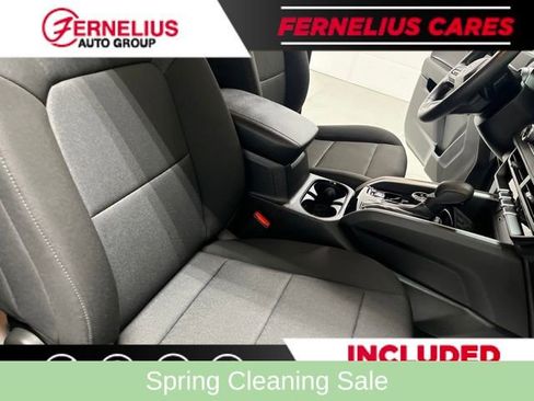 Used 2024 Chevrolet Colorado Trail Boss w/ Technology Package AWD/4WD image 30
