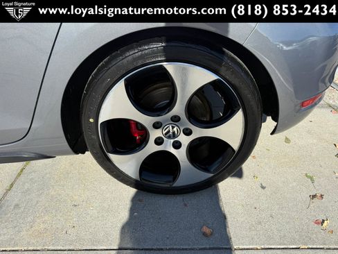 Used 2012 Volkswagen Golf 4-Door image 10