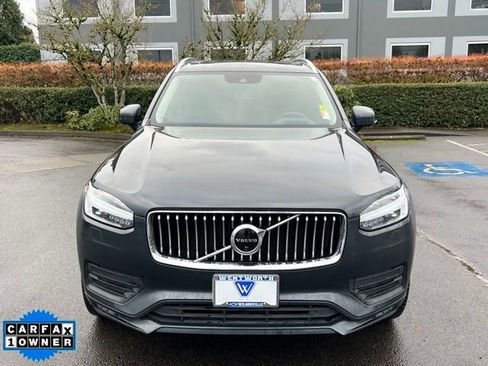 Used 2021 Volvo XC90 T6 Momentum w/ Advanced Package image 2