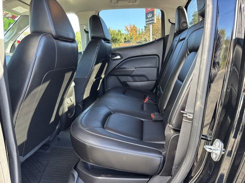 Used 2022 Chevrolet Colorado Z71 image 12