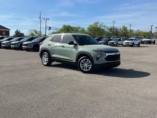 New 2026 Chevrolet TrailBlazer LS w/ LS Convenience Package FWD video 2