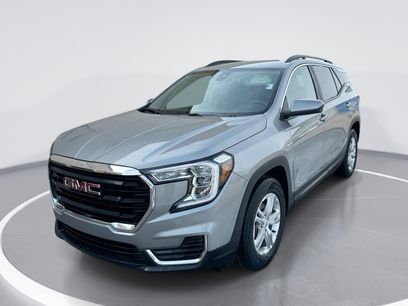 Used 2023 GMC Terrain SLE w/ Driver Convenience Package
