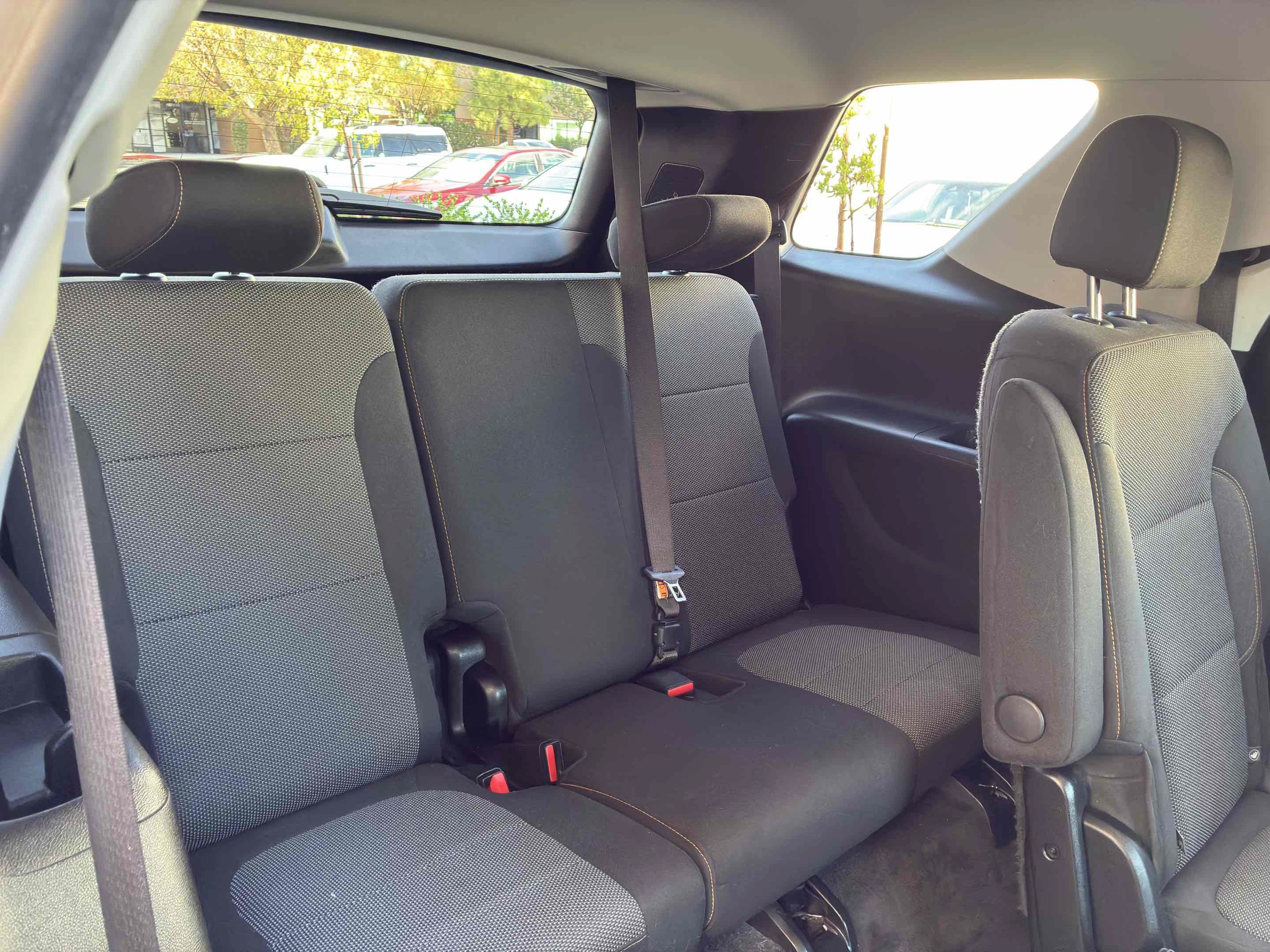 Used 2019 Chevrolet Traverse LT FWD image 57