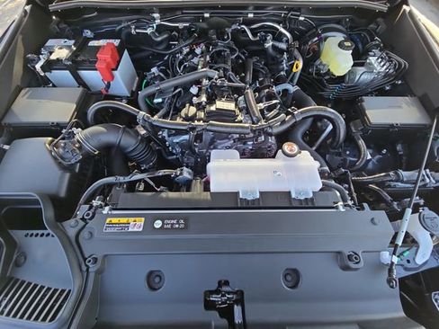New 2026 Toyota 4Runner Limited AWD/4WD image 32