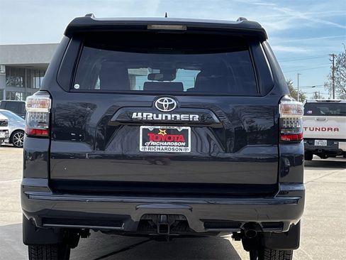 Used 2024 Toyota 4Runner TRD Sport image 5
