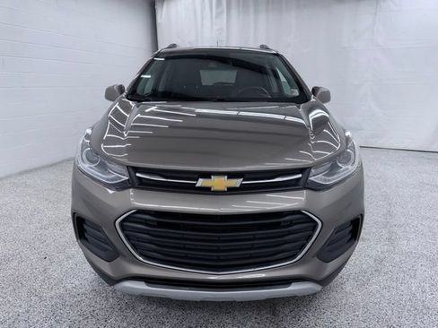 Used 2022 Chevrolet Trax LT w/ Driver Confidence Package AWD/4WD image 6