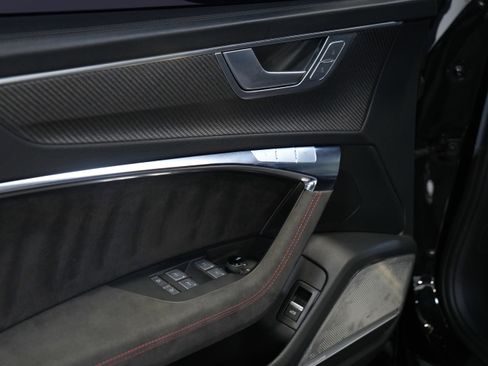 Used 2024 Audi RS 6 performance image 22