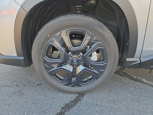 Used 2025 Subaru Ascent Bronze Edition AWD/4WD image 10