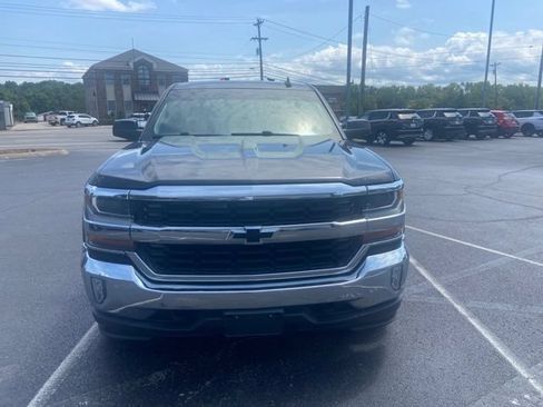 Used 2016 Chevrolet Silverado 1500 LT w/ LT Convenience Package AWD/4WD image 2