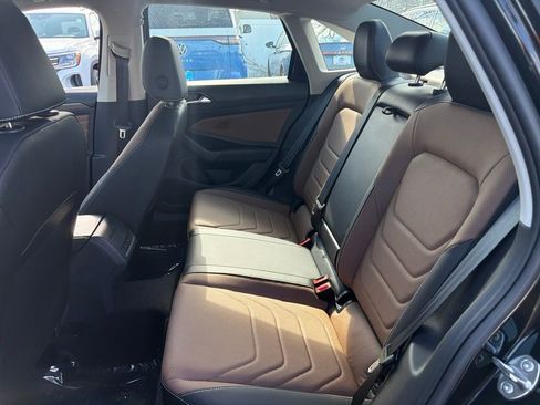 New 2026 Volkswagen Jetta SEL FWD image 32