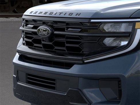 New 2026 Ford Expedition Max Platinum w/ Stealth Performance Package image 17