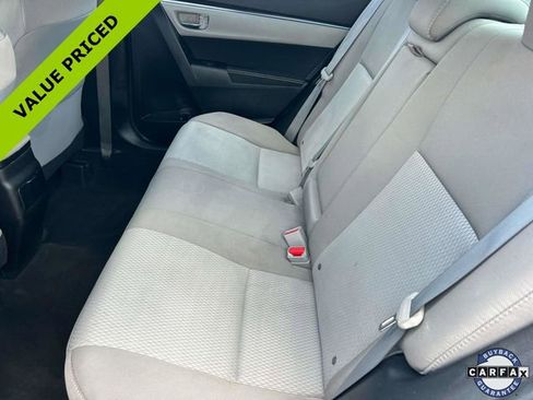 Used 2016 Toyota Corolla LE FWD image 17