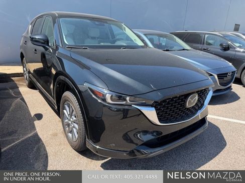 Used 2025 MAZDA CX-5 AWD 2.5 S w/ Preferred Package image 3