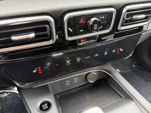 New 2026 Nissan Sentra SV w/ SV Convenience Package FWD image 26