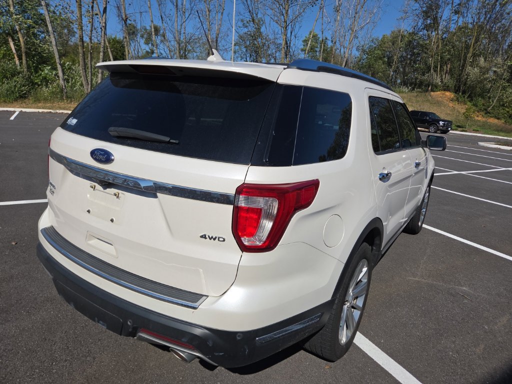 Used 2019 Ford Explorer Limited w/ Ford Safe & Smart Package AWD/4WD image 8