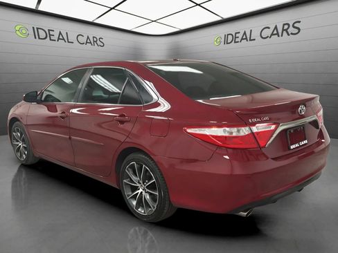 Used 2016 Toyota Camry XSE FWD image 7