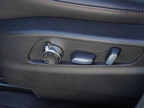 Used 2020 Cadillac XT4 Sport w/ Driver Awareness Package image 21