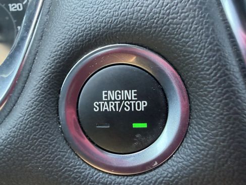 Used 2023 Chevrolet Traverse RS AWD/4WD image 26