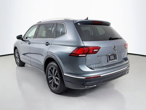 Used 2023 Volkswagen Tiguan SE image 5