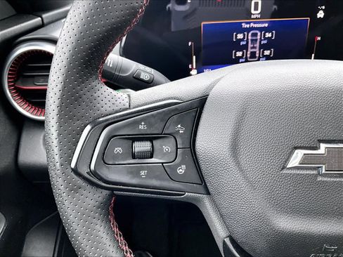 Used 2024 Chevrolet Trax RS w/ Driver Confidence Package image 22