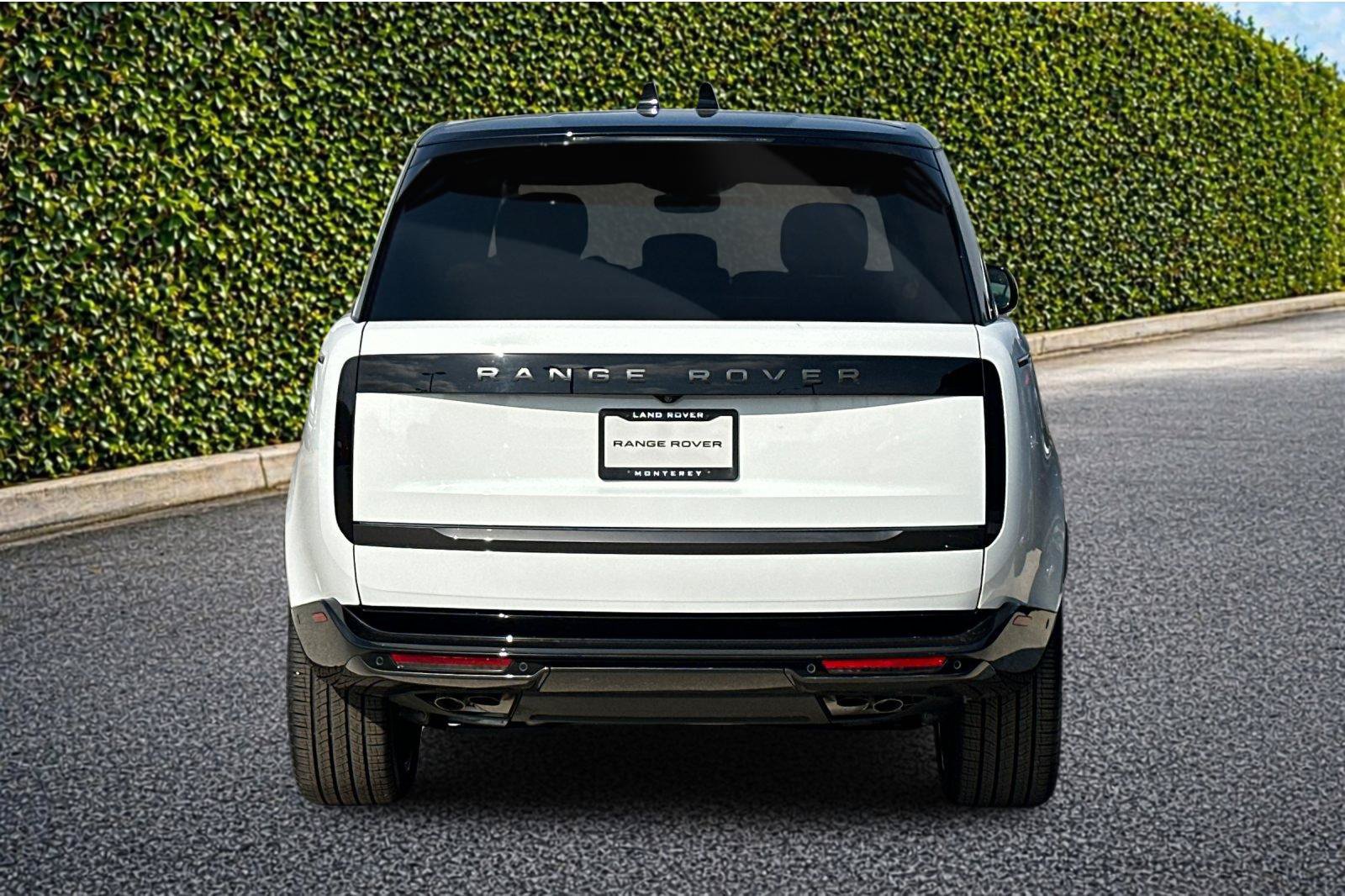 New 2026 Land Rover Range Rover Long Wheelbase SE AWD/4WD image 5