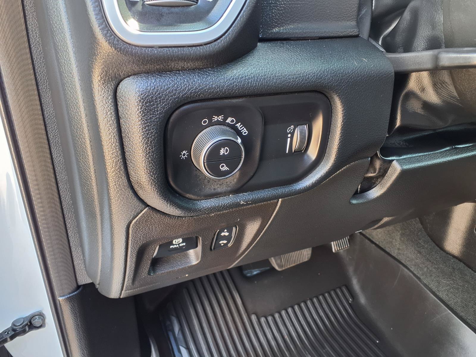 Used 2022 RAM 1500 Lone Star RWD image 21