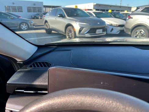 Used 2025 Kia K5 LXS image 39