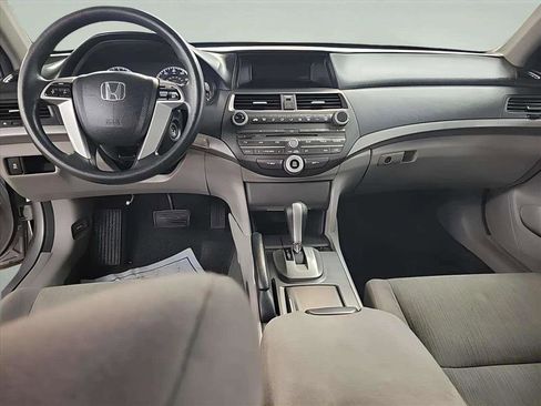 Used 2011 Honda Accord LX image 11