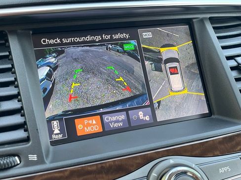 Used 2017 Nissan Armada Platinum w/ Interior Lighting Package AWD/4WD image 21