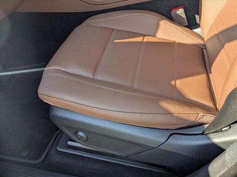 New 2026 Mercedes-Benz GLE 350 4MATIC image 4