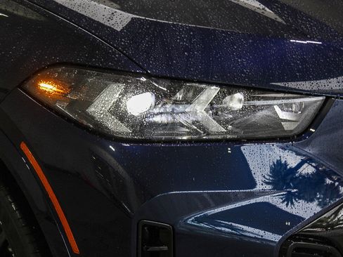 New 2026 BMW X5 sDrive40i w/ M Sport Package image 8