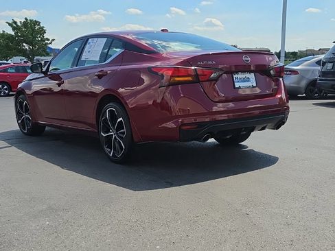 Used 2025 Nissan Altima 2.5 SR AWD/4WD image 5