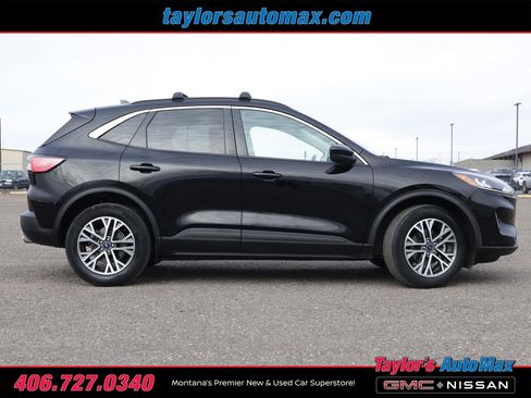 Used 2020 Ford Escape SEL image 3