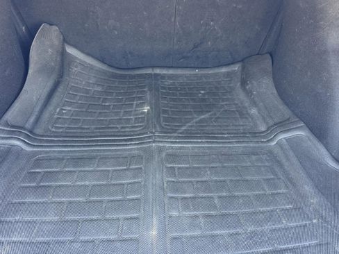 Used 2019 Tesla Model 3 Standard Range Plus image 8