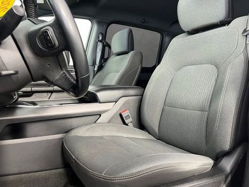 Used 2022 RAM 1500 Big Horn AWD/4WD image 14