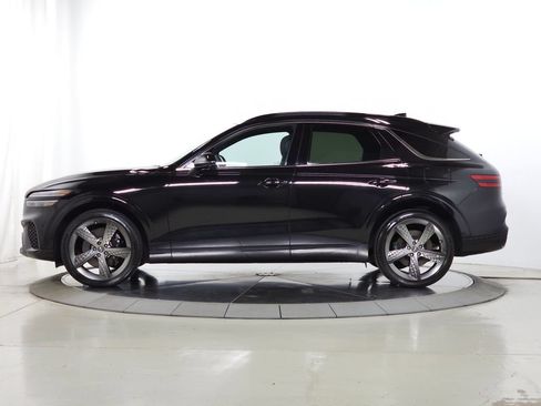 Used 2024 Genesis GV70 2.5T w/ Sport Prestige Package AWD/4WD image 5