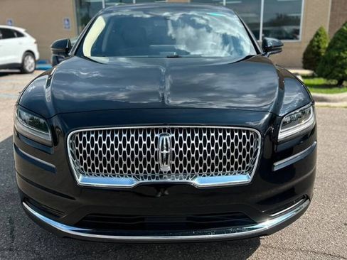 Used 2021 Lincoln Nautilus Reserve w/ Cargo Utility Package AWD/4WD image 2
