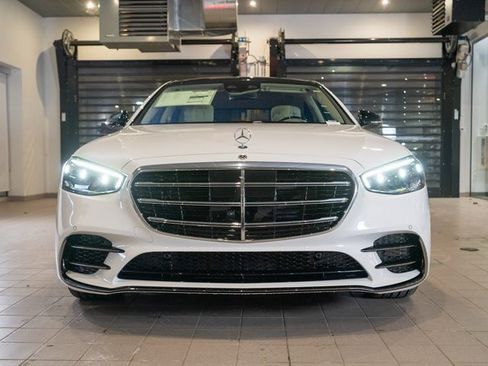 Certified 2025 Mercedes-Benz S 580 4MATIC Sedan image 2