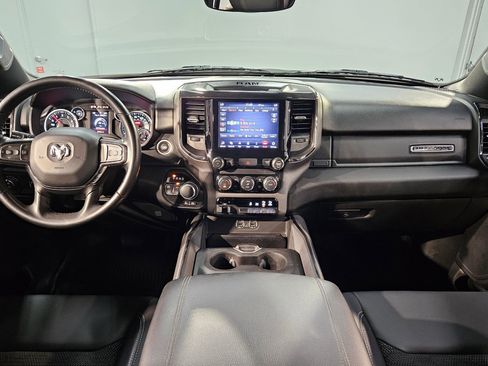Used 2021 RAM 1500 Big Horn w/ Built-to-serve Edition image 10