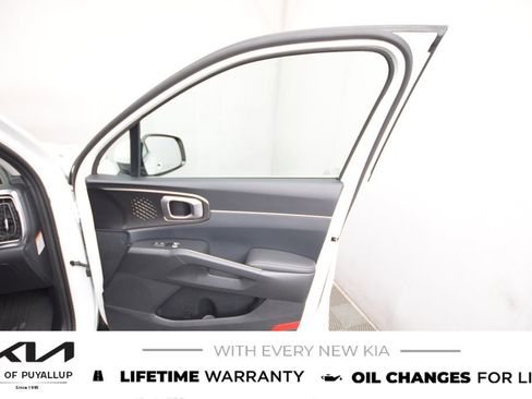 New 2026 Kia Sorento EX image 15