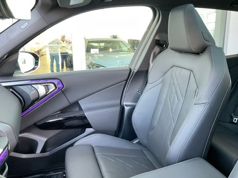 Used 2026 BMW X3 xDrive30 w/ Convenience Package image 28