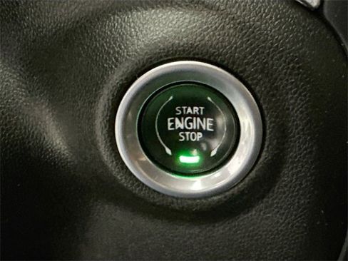 Used 2021 GMC Sierra 1500 Elevation image 24