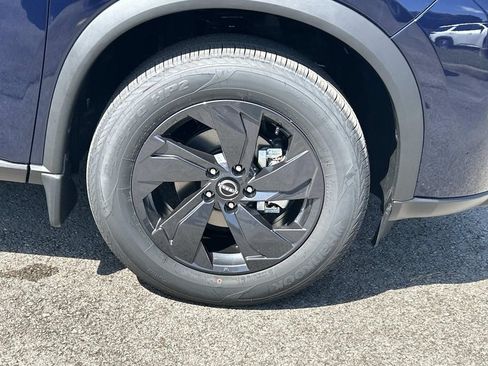 New 2026 Nissan Rogue SV AWD/4WD image 9