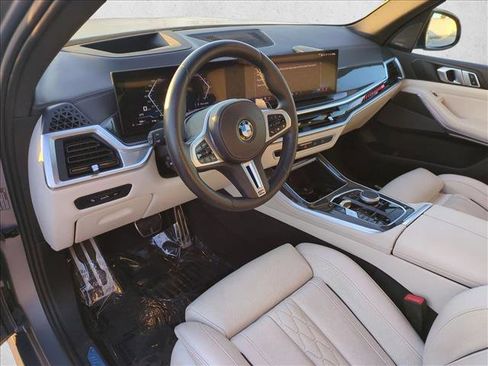 Used 2024 BMW X5 M60i w/ Parking Assistance Package AWD/4WD image 10
