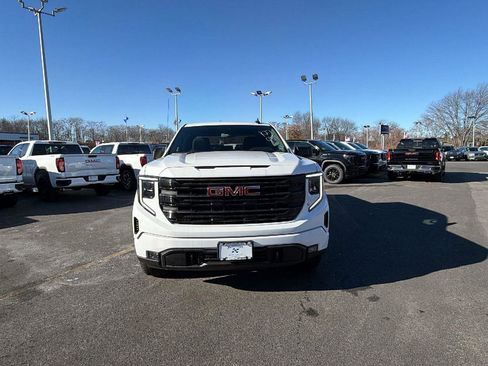 New 2026 GMC Sierra 1500 Elevation image 2