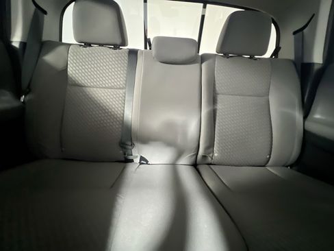 Used 2023 Toyota Tacoma SR5 RWD image 33